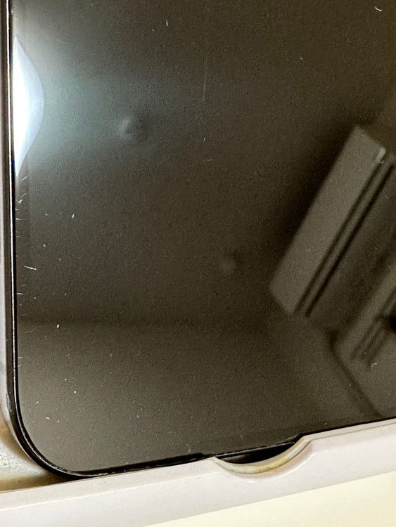 ���Хåƥ꡼94% SIM�ե꡼ iPhone15 128GB �֥�å�