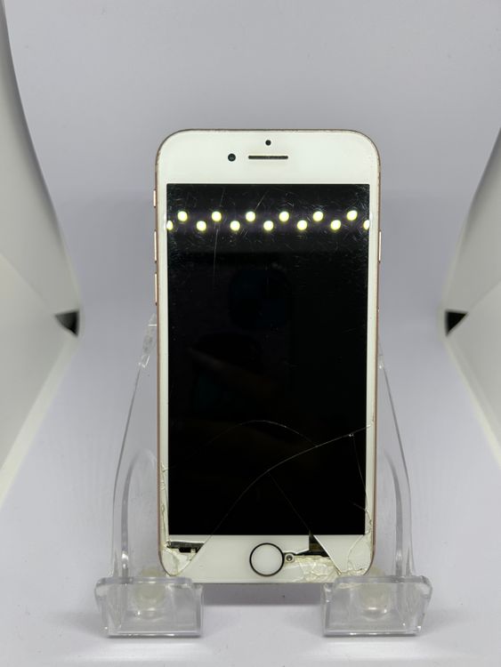 ��SIM�ե꡼ iPhone8  64GB ������� �Хåƥ꡼81%