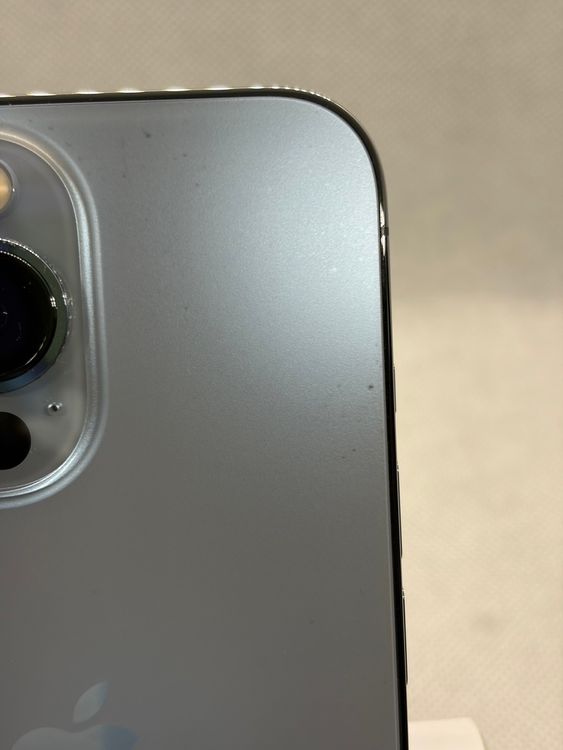 ���Хåƥ꡼96% SIM�ե꡼ iPhone13Pro 128GB ������֥롼