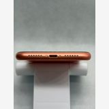 ���Хåƥ꡼84% SIM�ե꡼ iPhoneXR 64GB �������