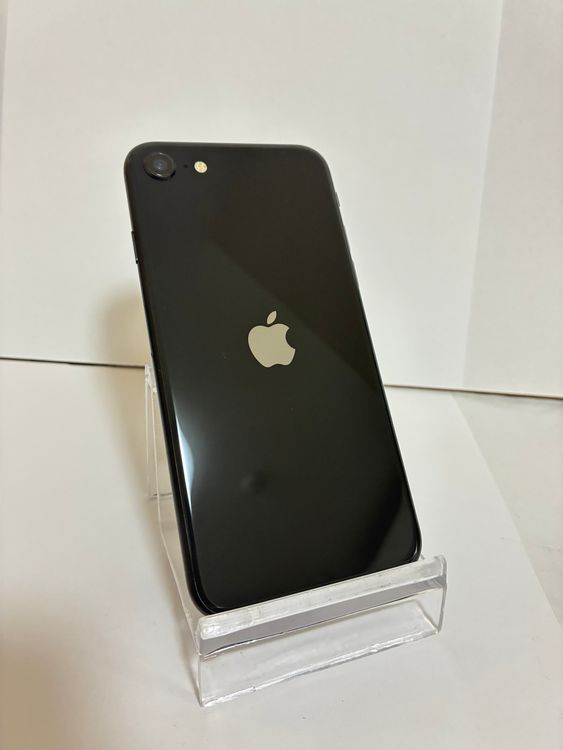������ iPhoneSE�裲���� 64GB �֥�å� ����̵��