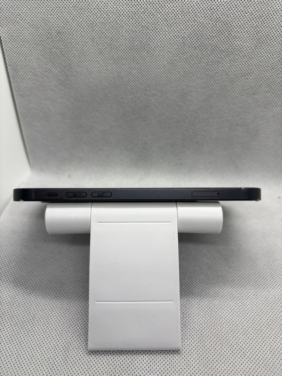 ���ϥԥͥ��ͥå� SIM�ե꡼ iPhone12 64GB �֥�å� �Хåƥ꡼82%