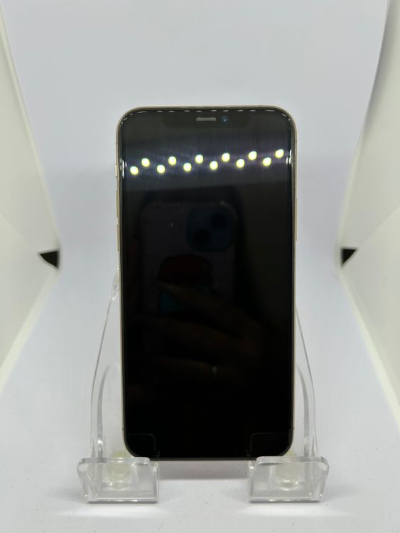��SIM�ե꡼ iPhone11Pro  256GB ������� �Хåƥ꡼73%