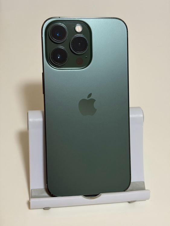���Хåƥ꡼81% SIM�ե꡼ iPhone13Pro 128GB ���꡼��