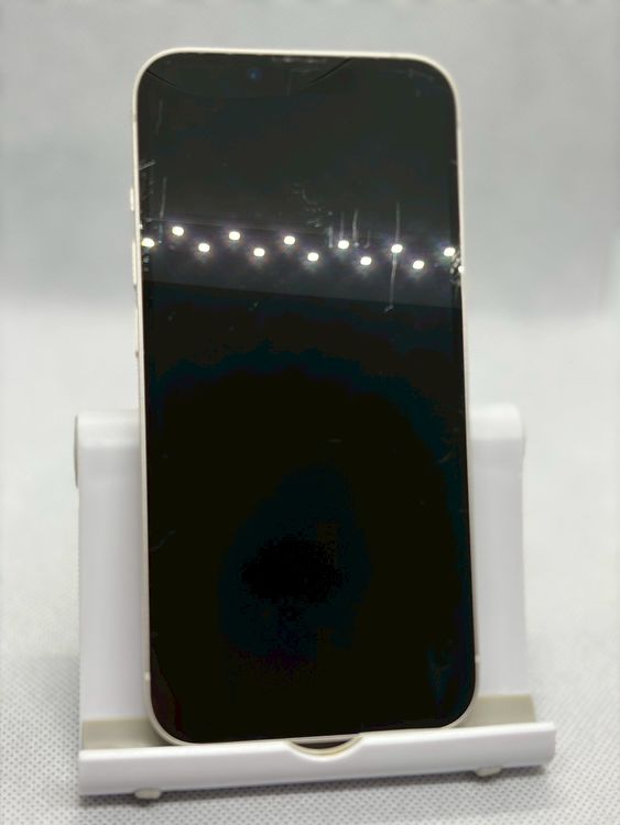 ���Хåƥ꡼87% SIM�ե꡼ iPhone14 128GB �������饤��