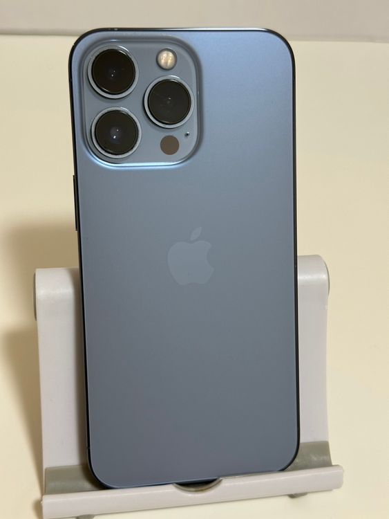 ���Хåƥ꡼80% SIM�ե꡼ iPhone13Pro 128GB ������֥롼