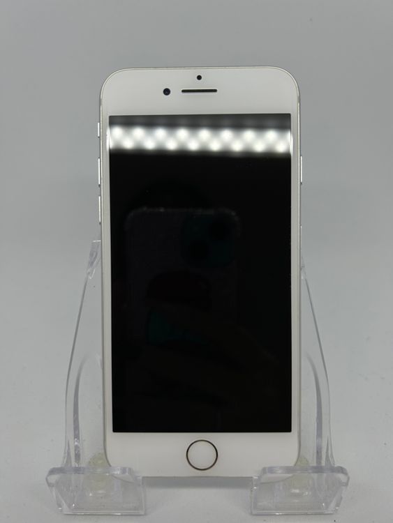 ���ϥԥͥ��ͥå� SIM�ե꡼ iPhone7  32GB ����С� �Хåƥ꡼90%