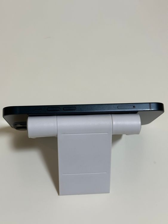 ������ SIM�ե꡼ iPhone13 128GB �ߥåɥʥ���