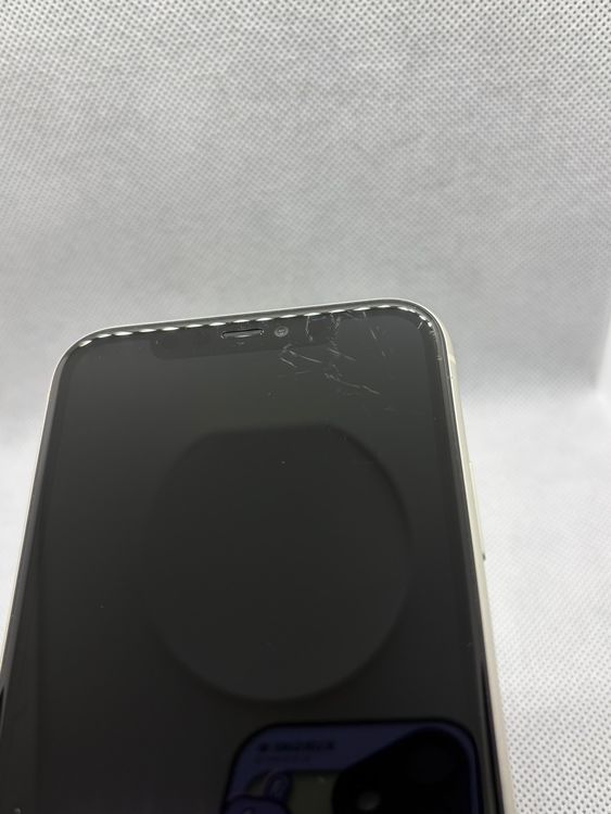 ���ϥԥͥ��ͥå� SIM�ե꡼ iPhone11 128GB �ۥ磻�� �Хåƥ꡼83%