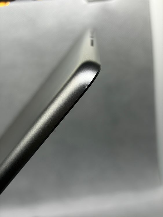 ������ iPad ��8���� 32GB ���졼 Wi-Fi��ǥ�