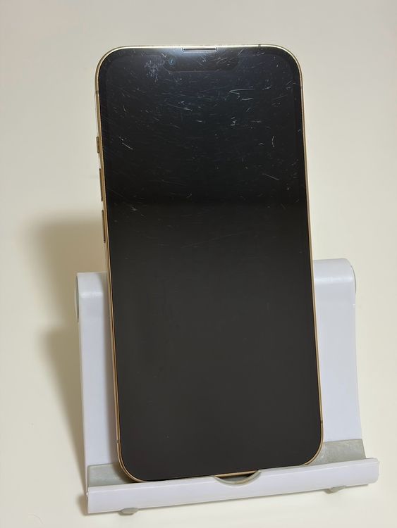 ���Хåƥ꡼88% SIM�ե꡼ iPhone13Pro 128GB �������
