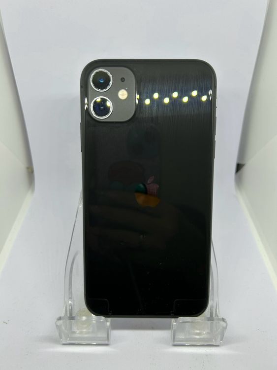 ��SIM�ե꡼ iPhone11  64GB �֥�å� �Хåƥ꡼74%