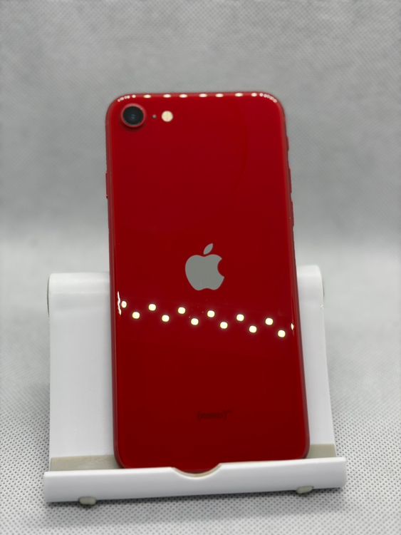 ������ SIM�ե꡼ iPhoneSE ��3���� 64GB ��å�