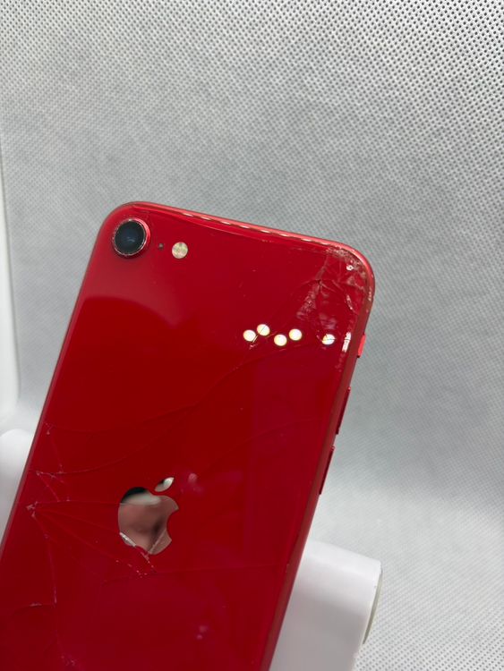 ���ϥԥͥ��ͥå� SIM�ե꡼ iPhoneSE ��2���� 64GB ��å� �Хåƥ꡼86%