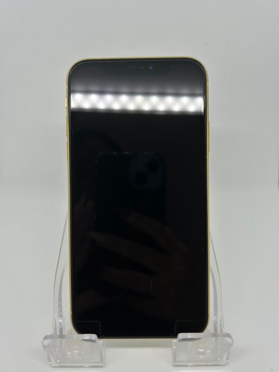 ϥԥͥͥå SIMե꡼ iPhone11  64GB  ̵