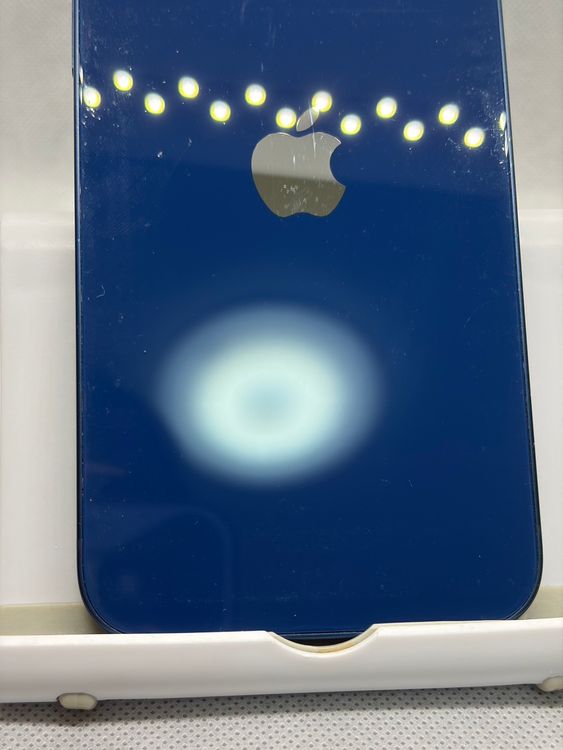 ���Хåƥ꡼88% SIM�ե꡼ iPhone12 256GB �֥롼