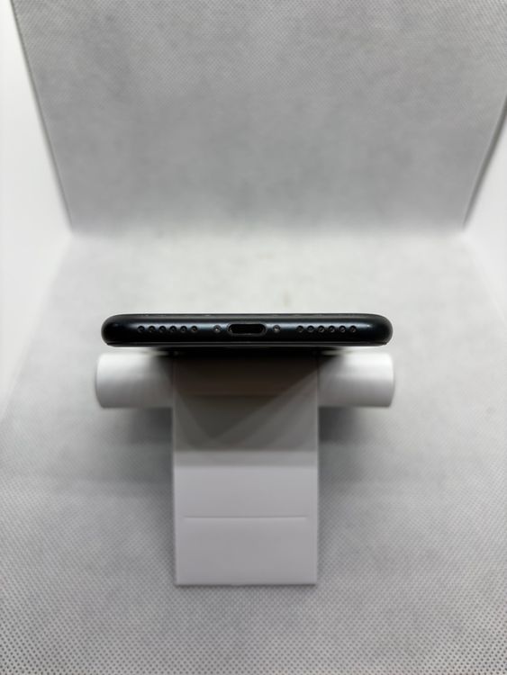 ���Хåƥ꡼100% SIM�ե꡼ iPhoneSE ��3���� 128GB �ߥåɥʥ���