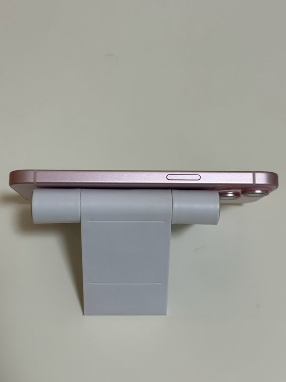 ���Хåƥ꡼100% ����Ʊ�� SIM�ե꡼ iPhone15 128GB �ԥ�