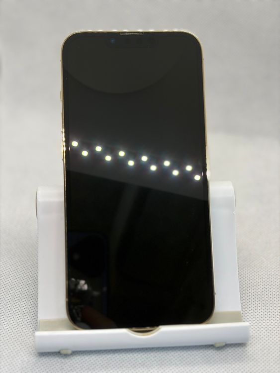 ���Хåƥ꡼82% Ķ���� SIM�ե꡼ iPhone13Pro 256GB �������