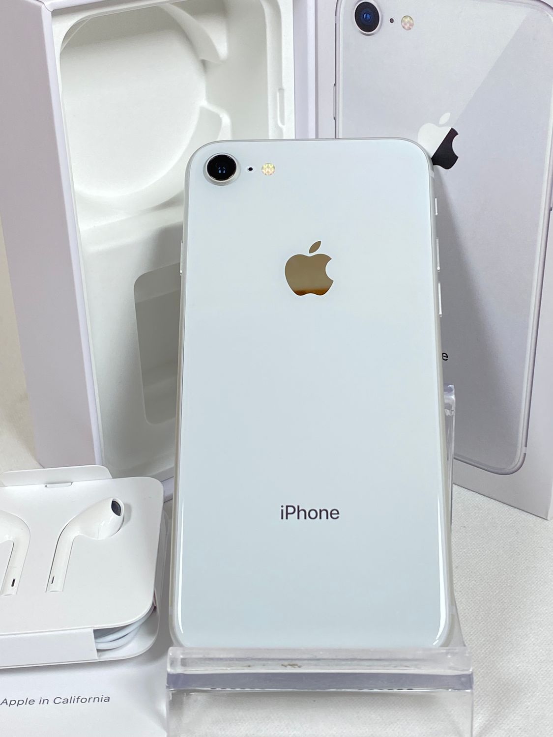 ムスビー｜○ハピネスネット SIMフリー iPhone8 64GB ホワイト