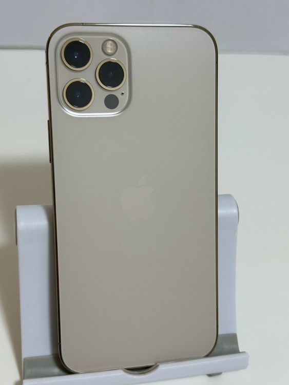 ������ �Хåƥ꡼81% SIM�ե꡼ iPhone12Pro 256GB �������