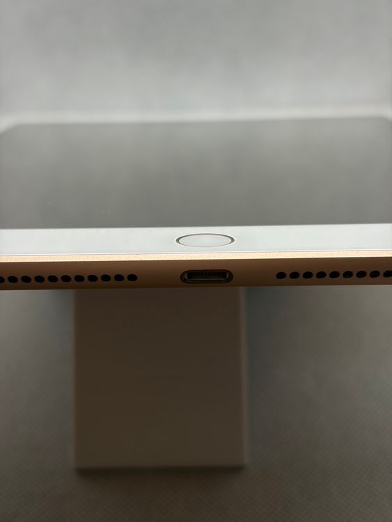 ���ϥԥͥ��ͥå� SIM�ե꡼ iPad ��7���� 32GB �������