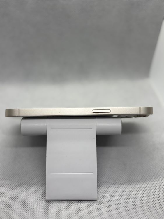 ���Хåƥ꡼85% SIM�ե꡼ iPhone13 128GB �������饤��