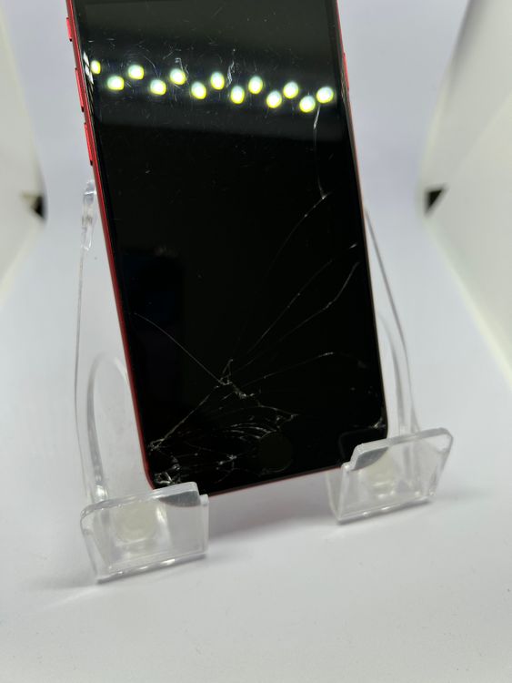 ��SIM�ե꡼ iPhone8  64GB ��å� �Хåƥ꡼84%