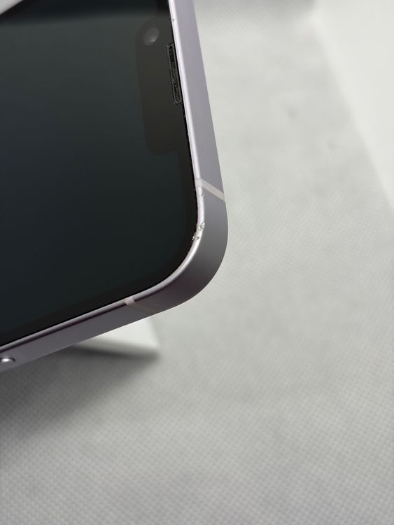 ���Хåƥ꡼85% SIM�ե꡼ iPhone14 128GB �ѡ��ץ�