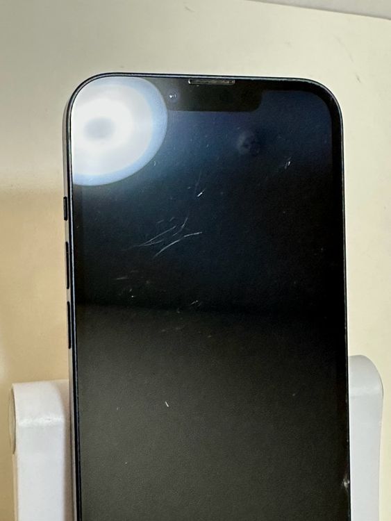 ���Хåƥ꡼83% SIM�ե꡼ iPhone14 128GB �ߥåɥʥ���