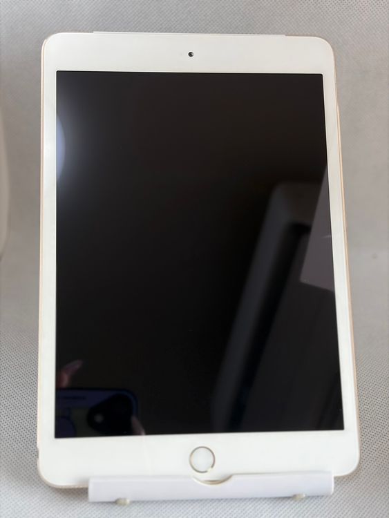 ������ iPad mini 3 16GB �������