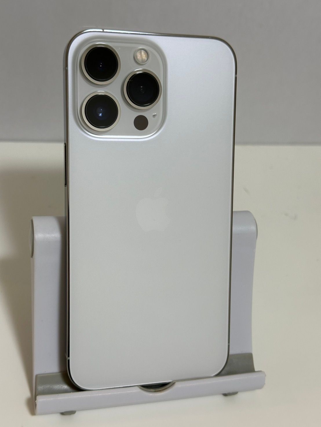 iPhone13Pro 256GB SIMフリー 利用制限○ バッテリー77% ムスビー｜○バッテリー94% SIMフリー iPhone13Pro 256GB シルバー
