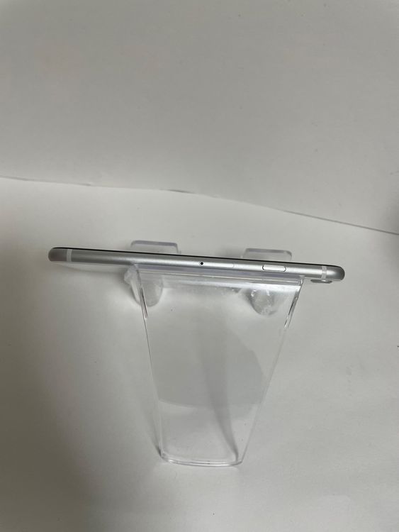 ϥԥͥͥå SIMե꡼ iPhoneSE裲  64GB ۥ磻̵