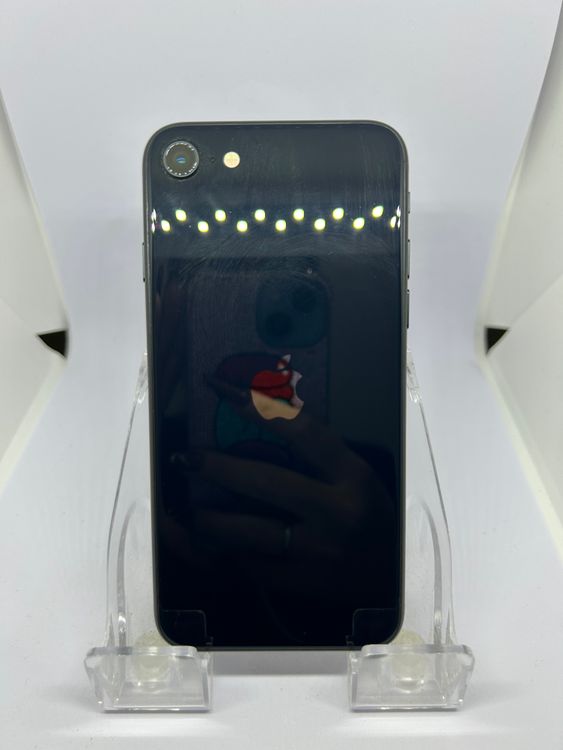 ��Ķ���� SIM�ե꡼ iPhoneSE��3����  128GB �ߥåɥʥ���