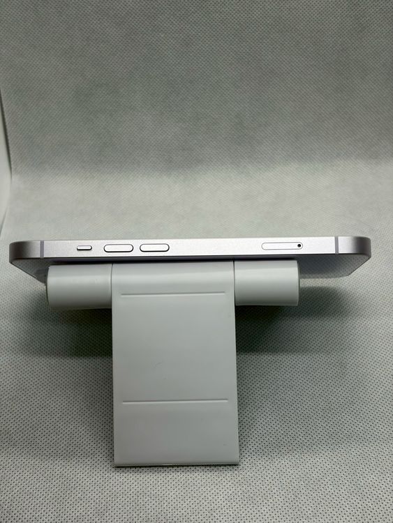 ��Ķ���� SIM�ե꡼ iPhone14 128GB �ѡ��ץ� �Хåƥ꡼80%
