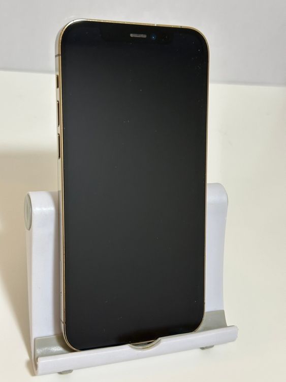 ���Хåƥ꡼85% SIM�ե꡼ iPhone12Pro 128GB �������