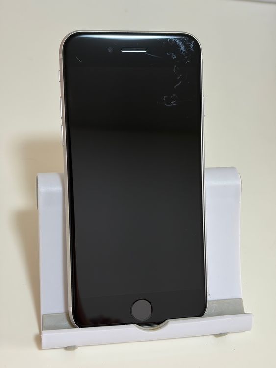 ��SIM�ե꡼ iPhoneSE ��2���� 64GB �ۥ磻��