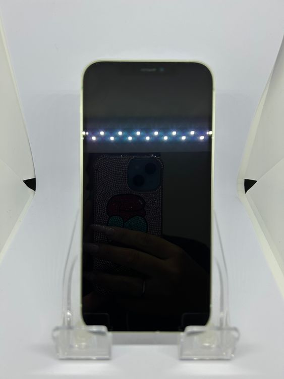 ��SIM�ե꡼ iPhone12  64GB ���꡼��