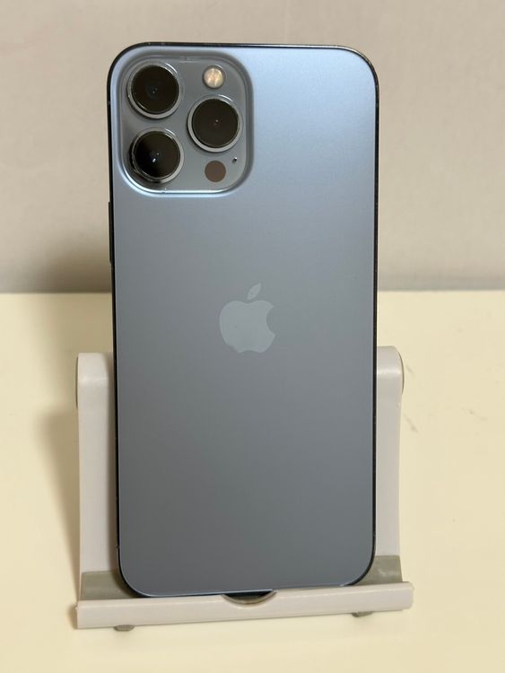 ���Хåƥ꡼83% SIM�ե꡼ iPhone13ProMax 256GB ������֥롼