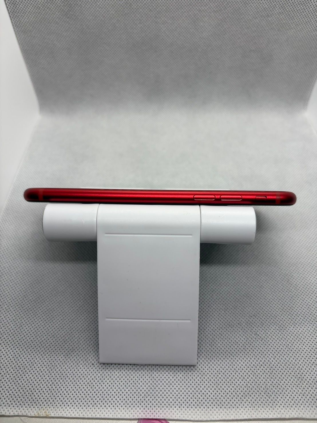 ムスビー｜○新品同様 SIMフリー iPhoneSE 第3世代 64GB レッド