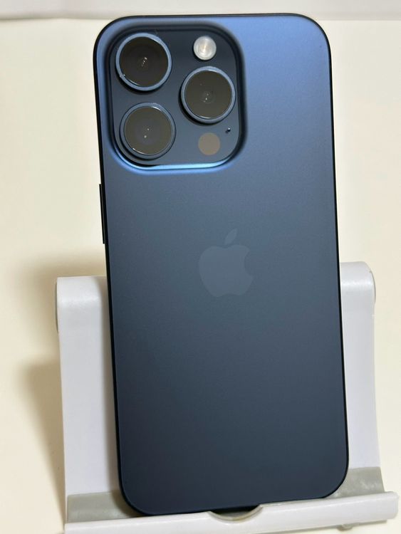 ���Хåƥ꡼87% SIM�ե꡼ iPhone15Pro 128GB �֥롼�����˥���