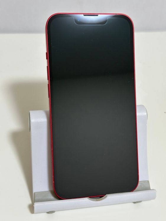 ���Хåƥ꡼83% SIM�ե꡼ iPhone13 128GB ��å�