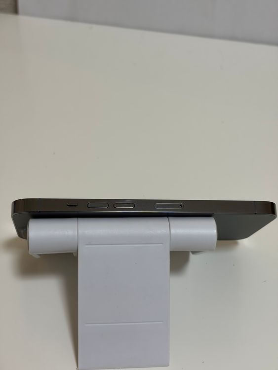 ��SIM�ե꡼ iPhone13Pro 256GB ����ե�����