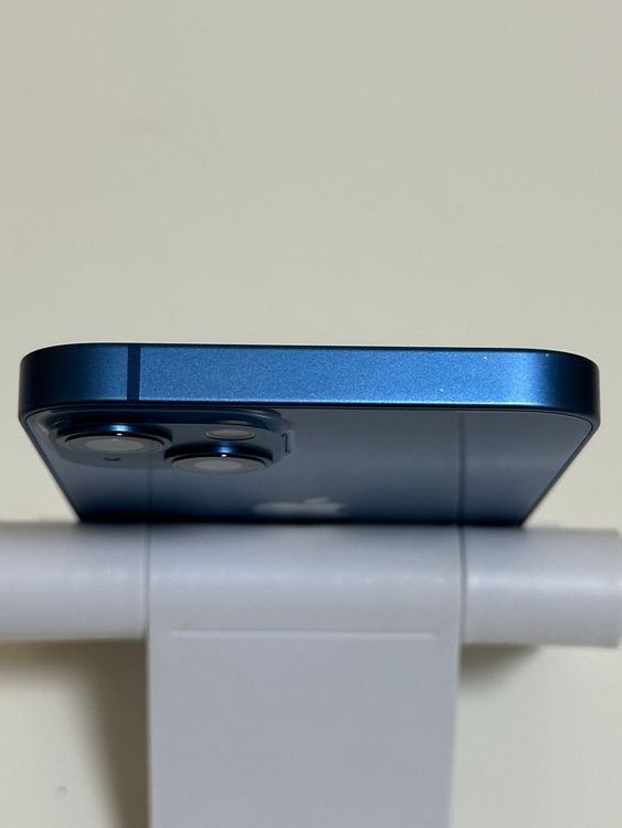 ��SIM�ե꡼ iPhone13 128GB �֥롼