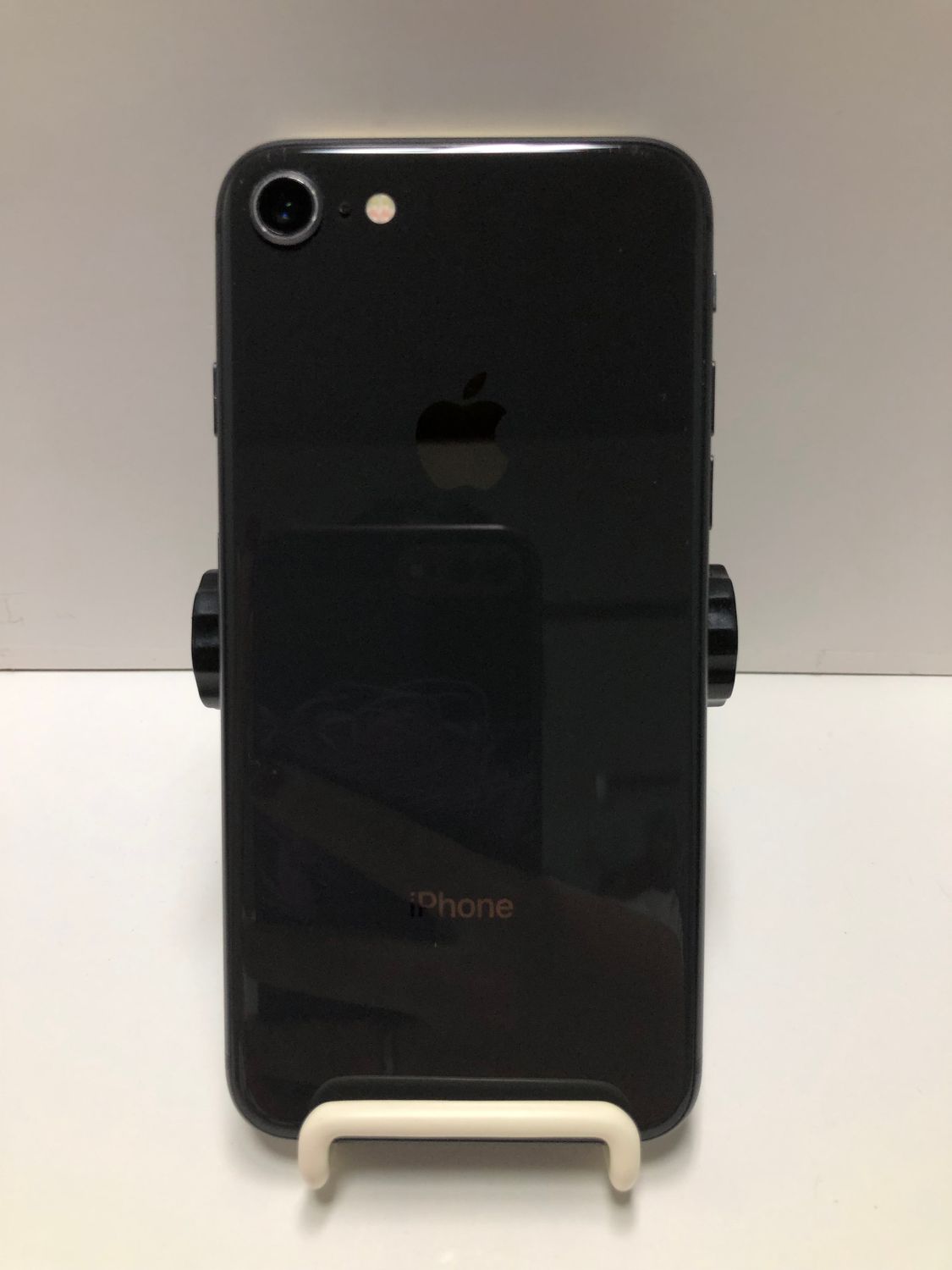 iPhone８　SIMフリー Apple iPhone 8 64GB SIMフリー [スペースグレイ] 価格比較