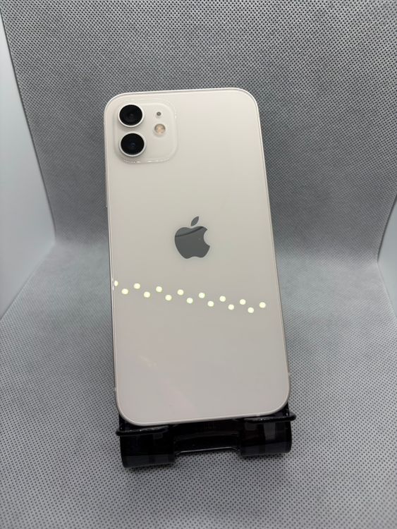 ���ϥԥͥ��ͥå� SIM�ե꡼ iPhone12 64GB �ۥ磻�� �Хåƥ꡼81%