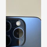 ���Хåƥ꡼80% SIM�ե꡼ iPhone15Pro 256GB �֥롼�����˥���