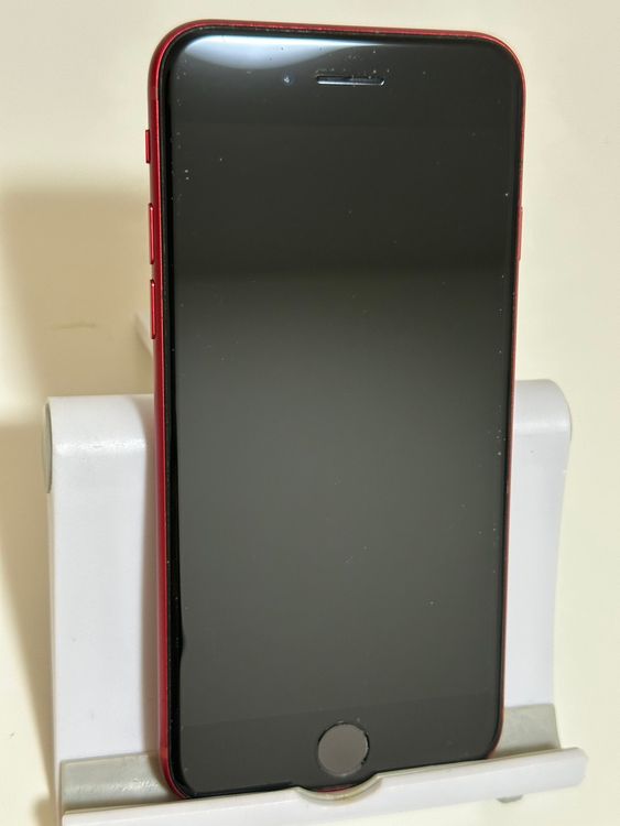 ���Хåƥ꡼87% SIM�ե꡼ iPhoneSE ��3���� 64GB ��å�
