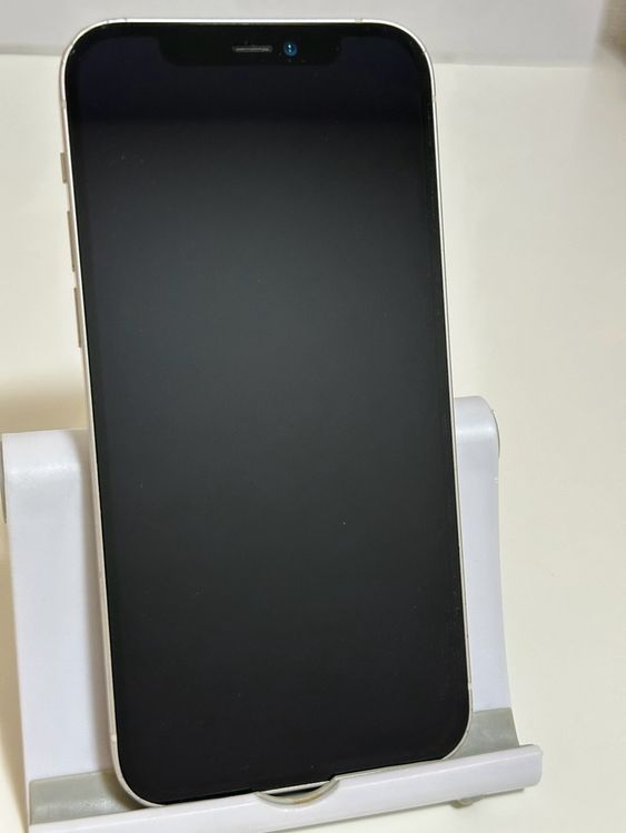 ��SIM�ե꡼ iPhone12 256GB �ۥ磻��