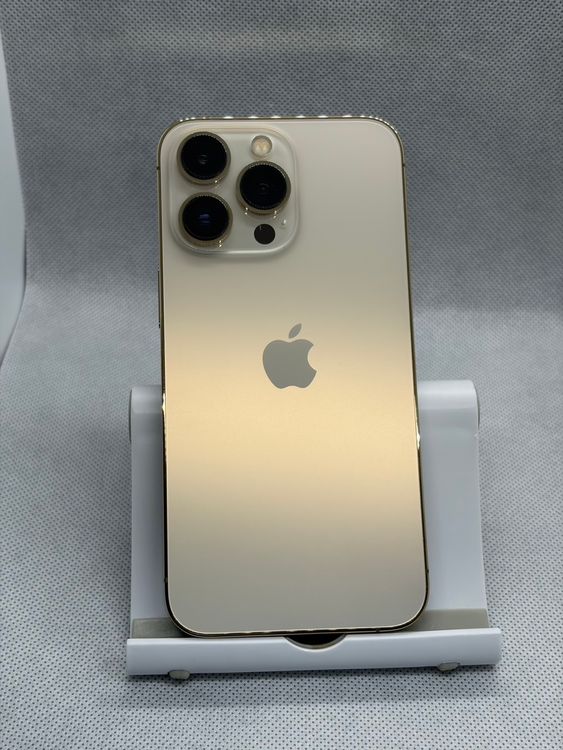 ���Хåƥ꡼81% Ķ���� SIM�ե꡼ iPhone13Pro 256GB �������